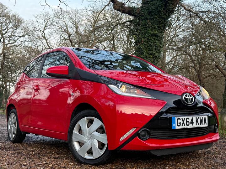Toyota AYGO 1.0 VVT-i X-play Euro 5 5dr Euro 5