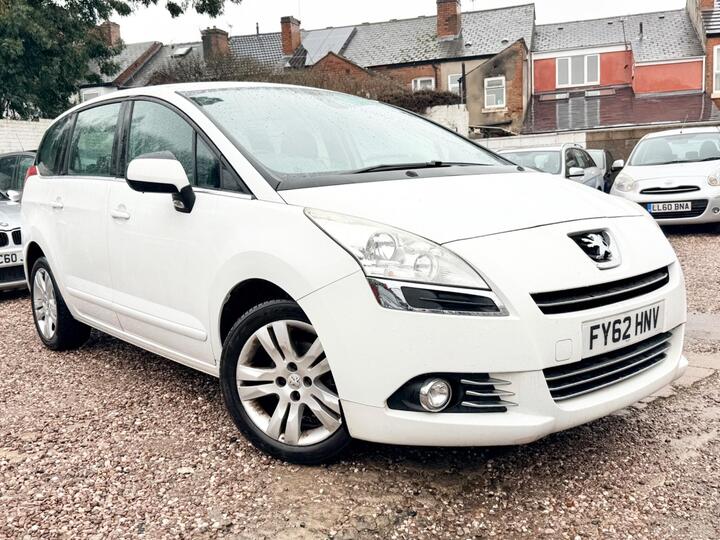 Peugeot 5008 1.6 HDi Active Euro 5 5dr