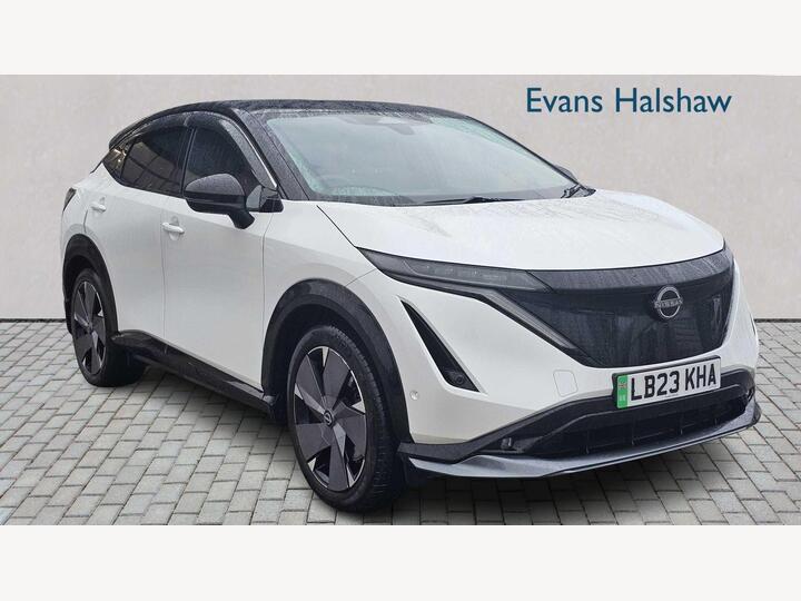 Nissan ARIYA ELECTRIC HATCHBACK 87kWh Evolve Auto E-4ORCE 5dr 22kW Charger