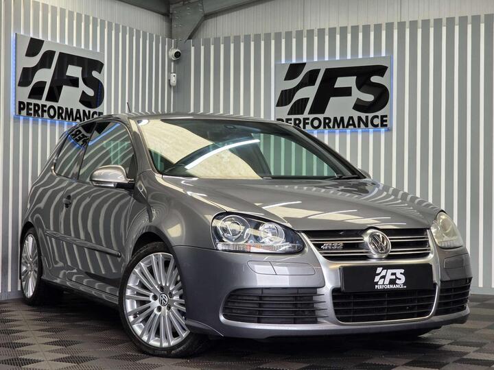 Volkswagen GOLF 3.2 V6 R32 4Motion 3dr Volkswagen GOLF 3.2 V6 R32 4Motion 3dr