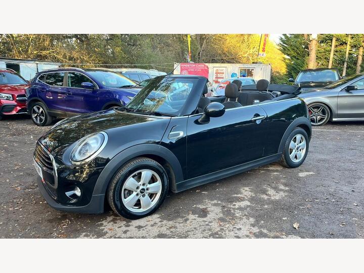 MINI Convertible 1.5 Cooper Euro 6 (s/s) 2dr