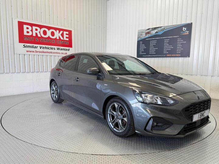 Ford Focus 1.0T EcoBoost ST-Line Euro 6 (s/s) 5dr