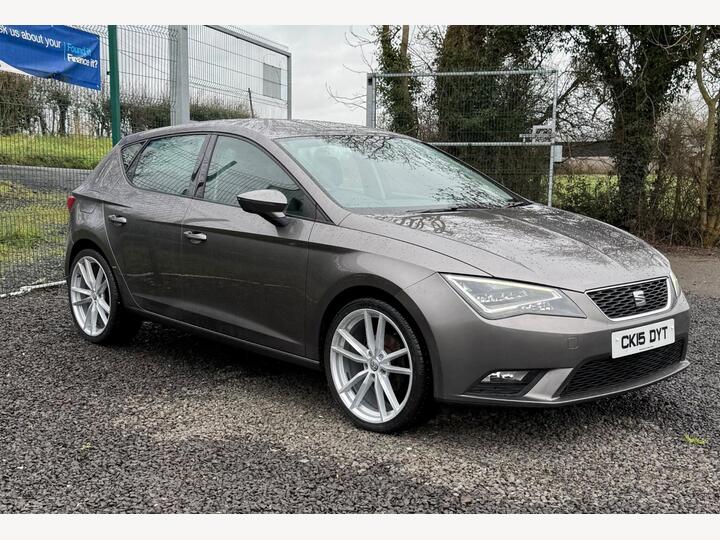 SEAT Leon 1.6 TDI CR SE Euro 5 (s/s) 5dr