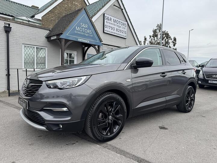 Vauxhall Grandland X 1.2 Turbo SRi Nav Euro 6 (s/s) 5dr
