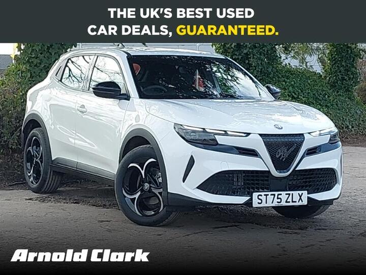 Alfa Romeo Junior 1.2 MHEV Ibrida E-DCT Euro 6 (s/s) 5dr