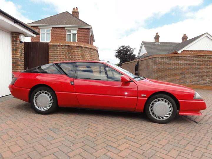 Renault GTA 2.5 V6 Turbo 2dr