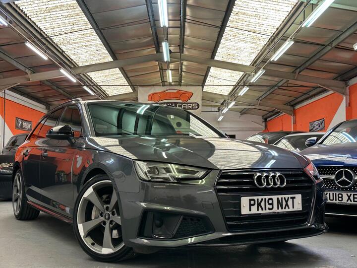 Audi A4 Avant 2.0 TDI 40 Black Edition S Tronic Euro 6 (s/s) 5dr Audi A4 Avant 2.0 TDI 40 Black Edition S Tronic Euro 6 (s/s) 5dr