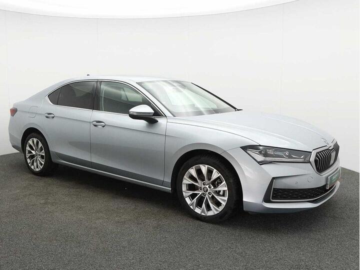 Skoda Superb 1.5 TSI E-TEC MHEV SE L DSG Euro 6 (s/s) 5dr Skoda Superb 1.5 TSI E-TEC MHEV SE L DSG Euro 6 (s/s) 5dr