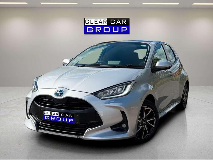 Toyota YARIS 1.5 VVT-h Design E-CVT Euro 6 (s/s) 5dr