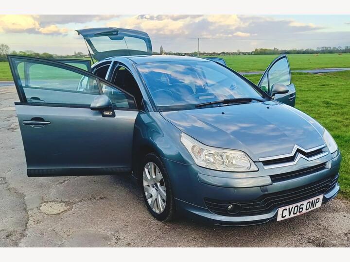 Citroen C4 1.6i 16V VTR+ 5dr