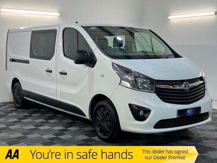 Vauxhall VIVARO 1.6 CDTi 2900 Sportive Crew Van L2 H1 Euro 6 5dr (6 Seat)