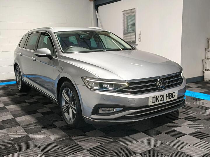 Volkswagen Passat 2.0 TDI EVO SEL Euro 6 (s/s) 5dr Volkswagen Passat 2.0 TDI EVO SEL Euro 6 (s/s) 5dr