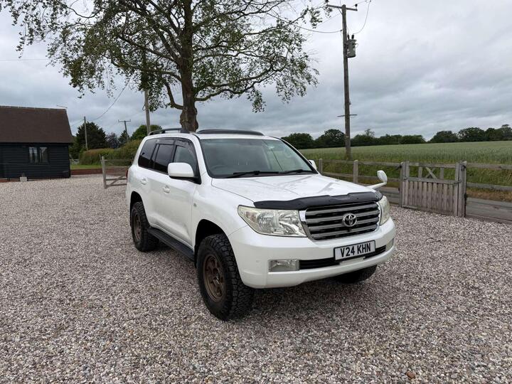 Toyota LAND CRUISER 2.4 Land Cruiser 4WD 3dr