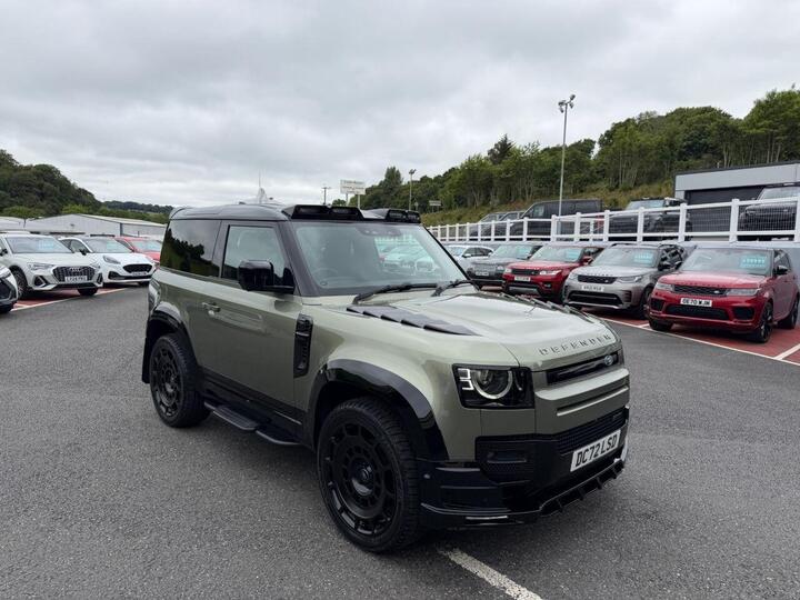 Land Rover DEFENDER 3.0 D250 MHEV X-Dynamic SE Auto 4WD Euro 6 (s/s) 3dr