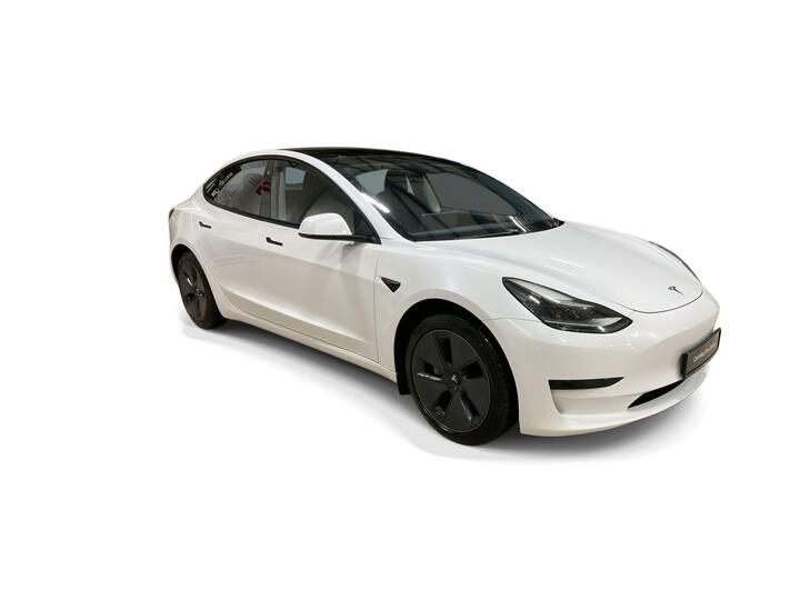 Tesla Model 3 Standard Range Plus Auto RWD 4dr