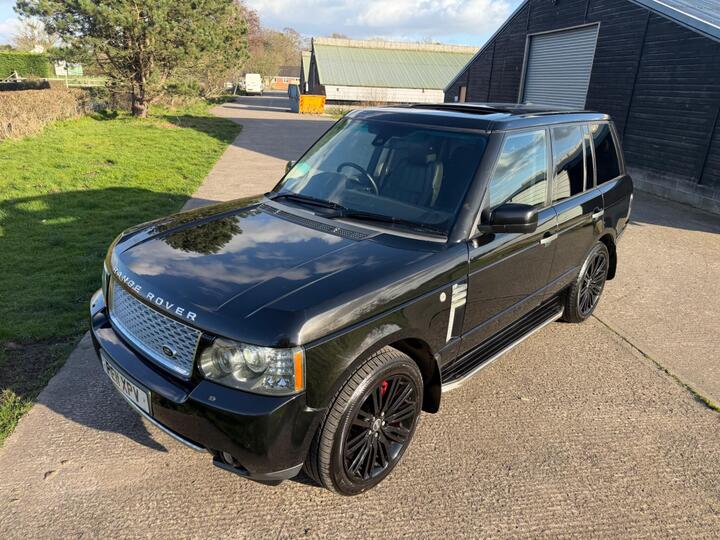 Land Rover Range Rover 4.4 TD V8 Vogue SE Auto 4WD Euro 5 5dr Land Rover Range Rover 4.4 TD V8 Vogue SE Auto 4WD Euro 5 5dr