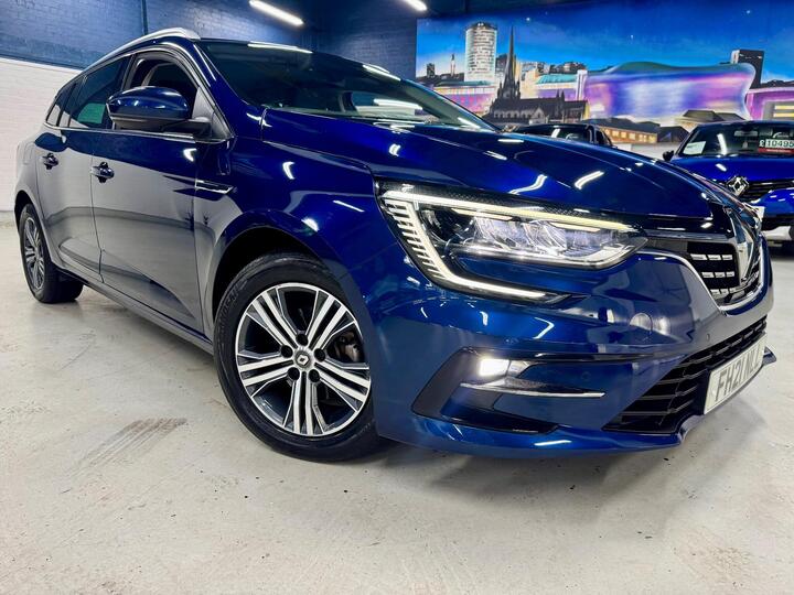 Renault Megane 1.3 TCe Iconic Sport Tourer EDC Euro 6 (s/s) 5dr Renault Megane 1.3 TCe Iconic Sport Tourer EDC Euro 6 (s/s) 5dr