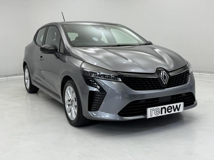 Renault Clio 1.0 TCe Evolution Euro 6 (s/s) 5dr Renault Clio 1.0 TCe Evolution Euro 6 (s/s) 5dr