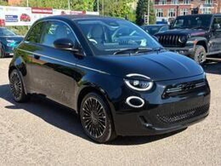 Fiat 500e C 42kWh La Prima Auto 2dr