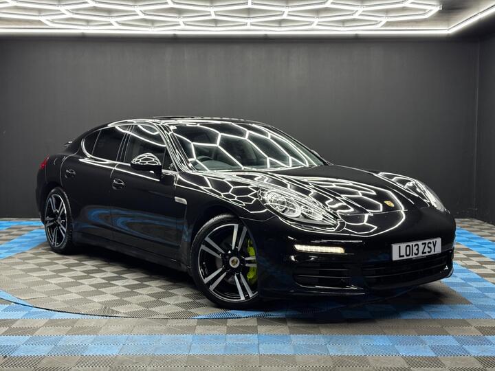 Porsche Panamera 3.0D V6 TiptronicS Euro 5 (s/s) 5dr