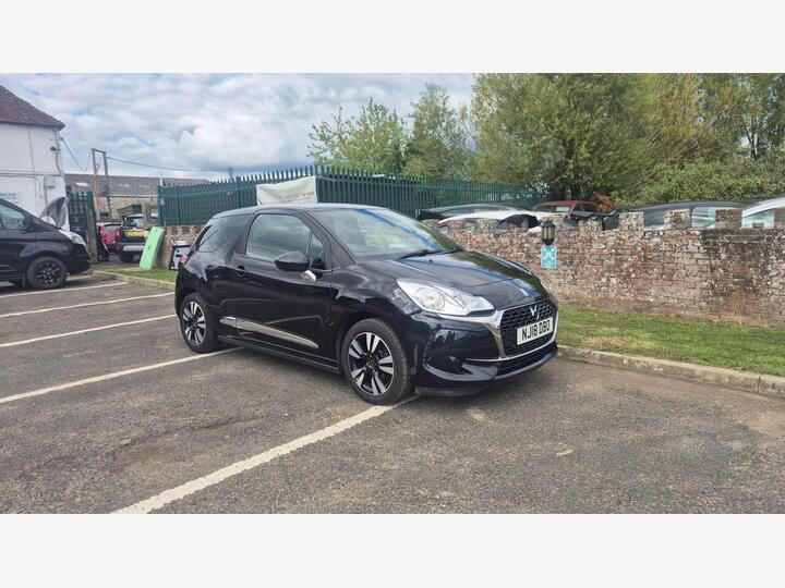 DS AUTOMOBILES DS 3 1.2 PureTech Chic Euro 6 3dr