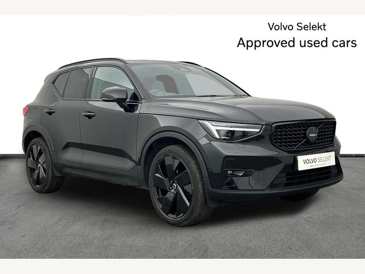 Volvo XC40 2.0 B3 MHEV Ultra Black Edition DCT Auto Euro 6 (s/s) 5dr