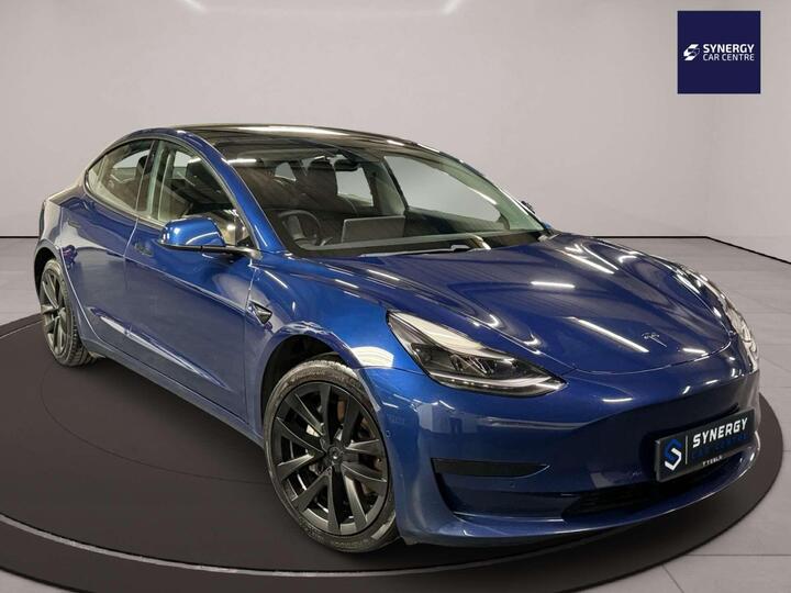 Tesla Model 3 Standard Range Plus Auto RWD 4dr