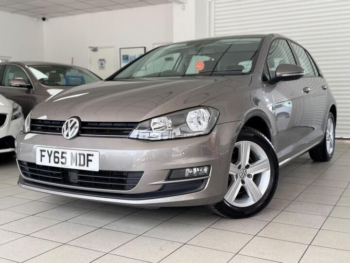 Volkswagen Golf 1.4 TSI BlueMotion Tech Match Euro 6 (s/s) 5dr Volkswagen Golf 1.4 TSI BlueMotion Tech Match Euro 6 (s/s) 5dr