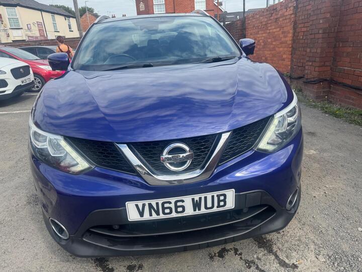 Nissan Qashqai 1.5 DCi N-Vision 2WD Euro 6 (s/s) 5dr