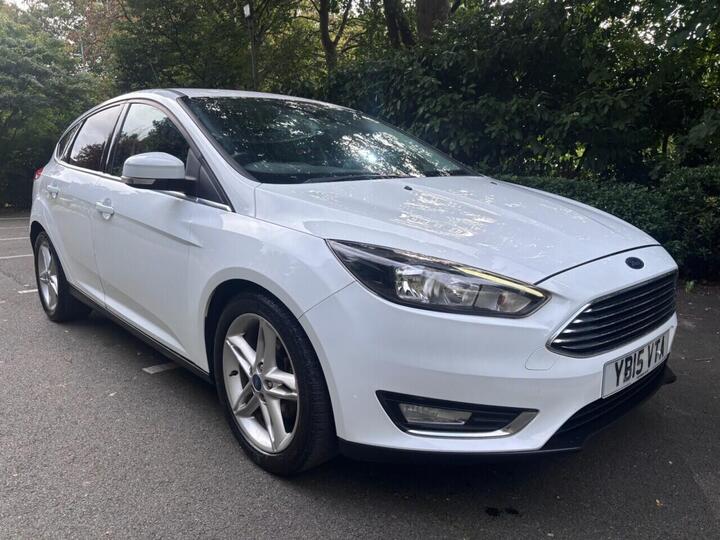Ford FOCUS 1.0T EcoBoost Titanium Euro 6 (s/s) 5dr