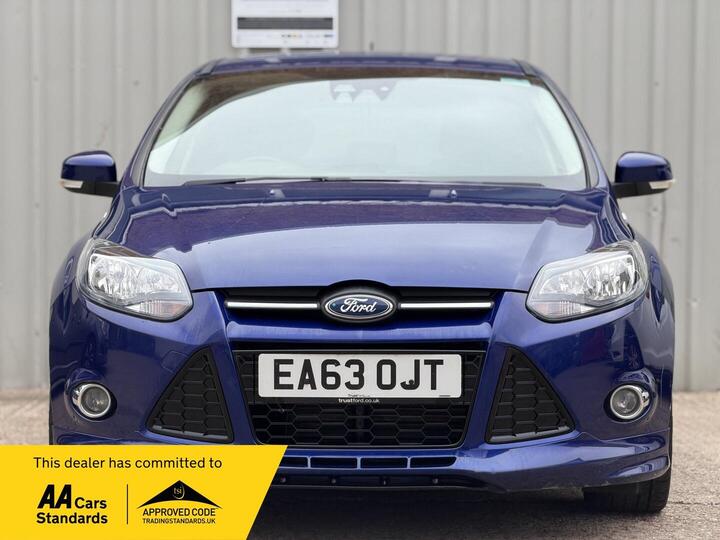 Ford Focus 1.0T EcoBoost Zetec S Euro 5 (s/s) 5dr