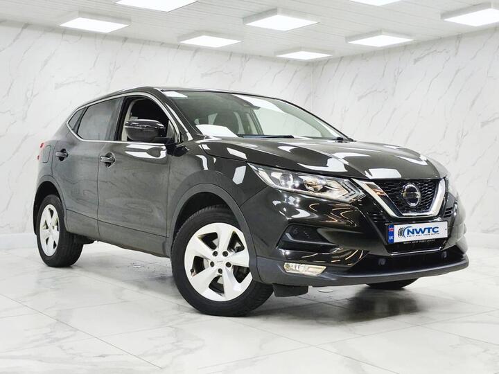 Nissan QASHQAI 1.3 DIG-T Acenta Premium Euro 6 (s/s) 5dr