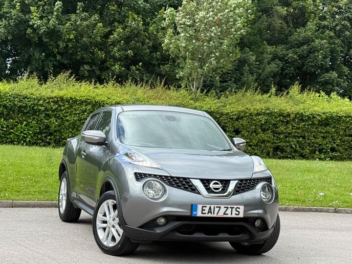 Nissan Juke 1.6 N-Connecta XTRON Euro 6 5dr