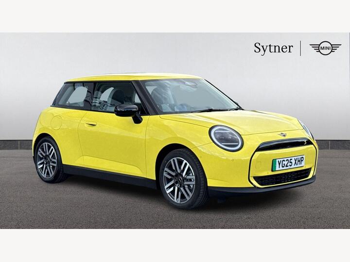 MINI Cooper SE 54.2kWh Classic Auto 3dr MINI Cooper SE 54.2kWh Classic Auto 3dr