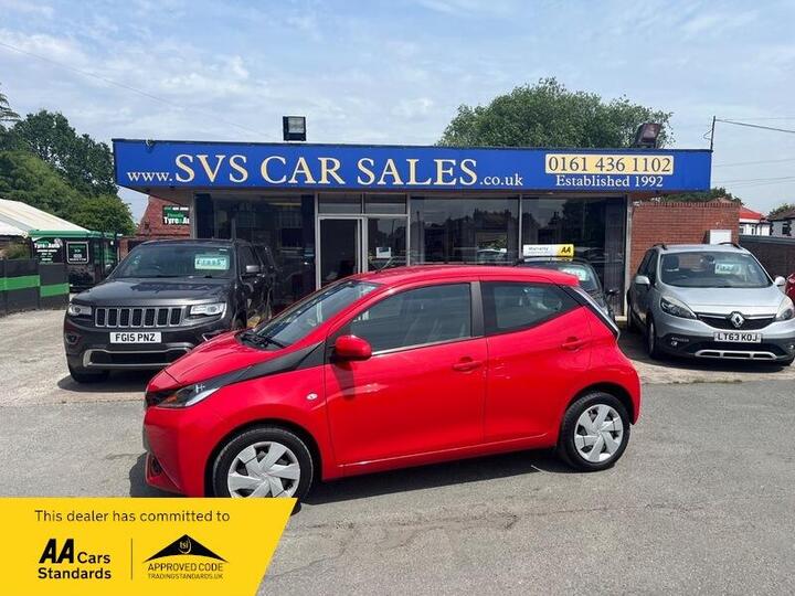 Toyota AYGO 1.0 VVT-i X-play Euro 6 5dr