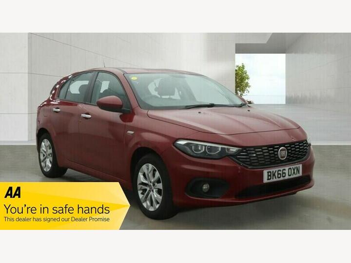 Fiat Tipo 1.4 MPI Easy Plus Euro 6 5dr