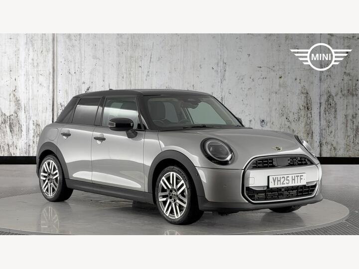 MINI Hatch 1.5C Classic Steptronic Euro 6 (s/s) 5dr