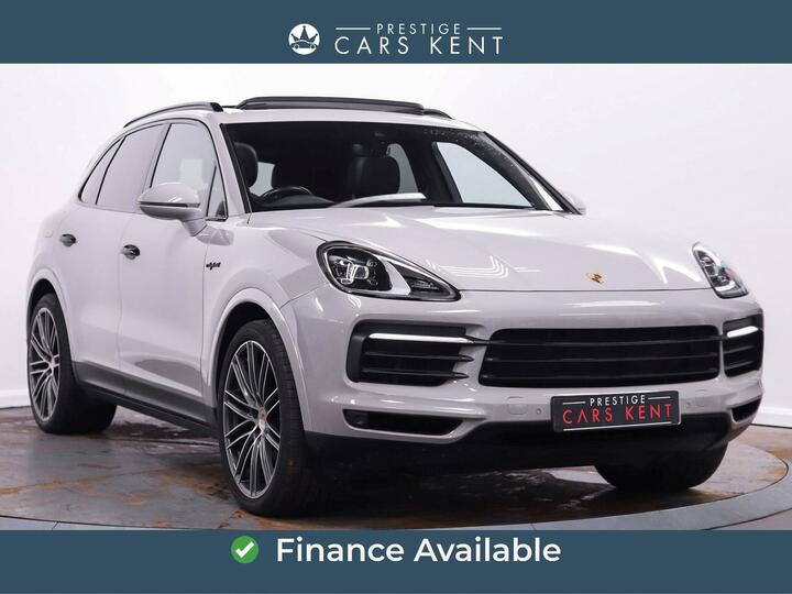 Porsche Cayenne 3.0 V6 E-Hybrid 14.1kWh TiptronicS 4WD Euro 6 (s/s) 5dr (3.6kW Charger)