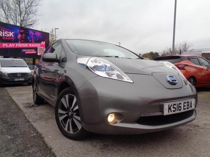 Nissan Leaf 30kWh Tekna Auto 5dr