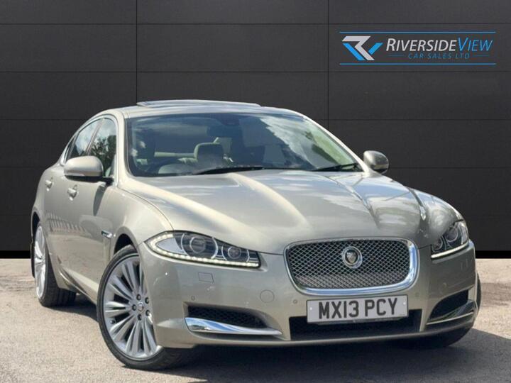Jaguar XF 3.0d V6 Portfolio Saloon 4dr Diesel Auto Euro 5 (s/s) (240 Ps) AWARD-WINNING DEALERSHIP FOR 4YRS