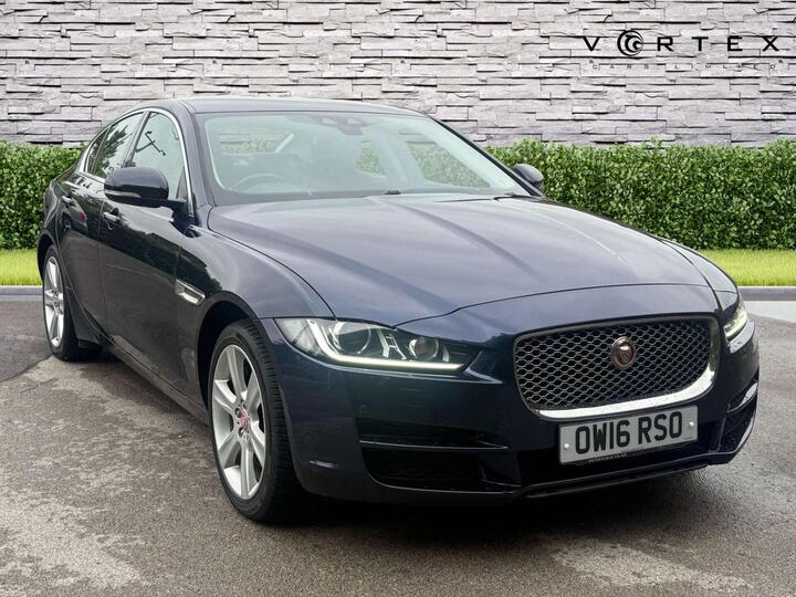 Jaguar XE 2.0d Portfolio Auto AWD Euro 6 (s/s) 4dr