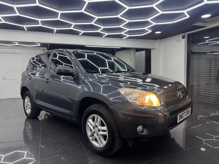 Toyota RAV4 2.2 D-4D XT-R 4WD 5dr