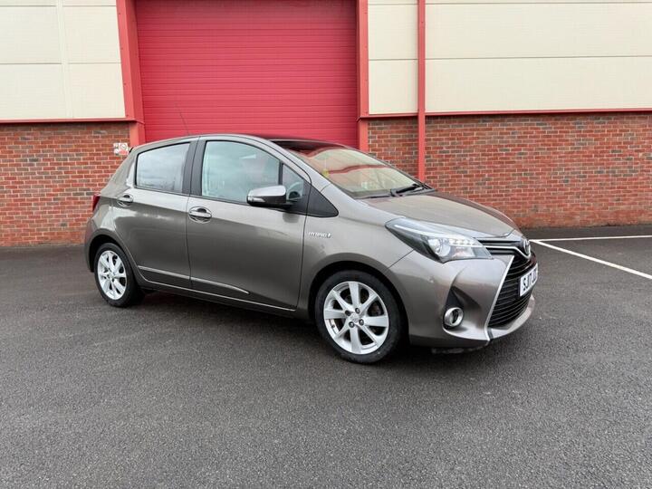 Toyota YARIS 1.5 VVT-h Excel E-CVT Euro 6 5dr (15in Alloy)
