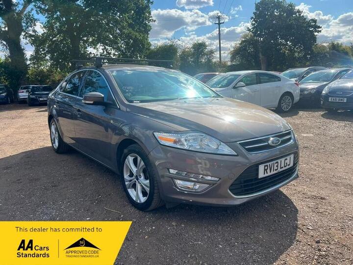 Ford Mondeo 2.0 TDCi Titanium Euro 5 5dr