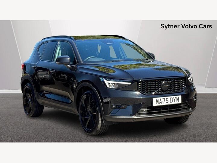 Volvo XC40 2.0 B3 MHEV Plus Black Edition DCT Auto Euro 6 (s/s) 5dr