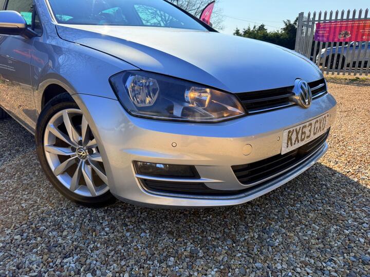 Volkswagen Golf 2.0 TDI BlueMotion Tech GT Euro 5 (s/s) 5dr