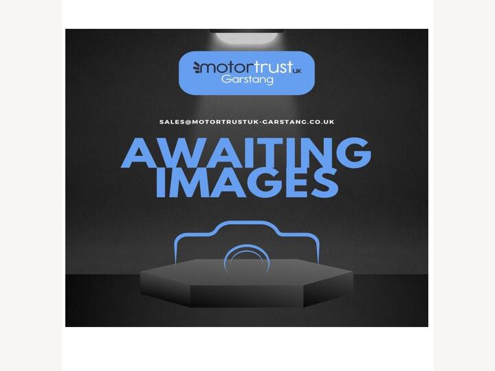 Peugeot 5008 1.2 PureTech Allure Premium Euro 6 (s/s) 5dr Peugeot 5008 1.2 PureTech Allure Premium Euro 6 (s/s) 5dr