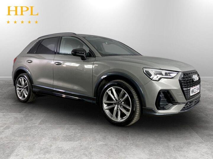 Audi Q3 1.5 TFSI CoD 35 Black Edition S Tronic Euro 6 (s/s) 5dr