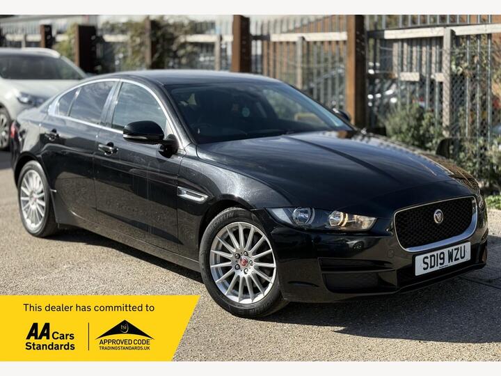 Jaguar XE 2.0d Prestige Auto Euro 6 (s/s) 4dr