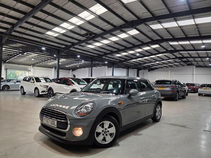 MINI Hatch 1.5 Cooper Auto Euro 6 (s/s) 5dr